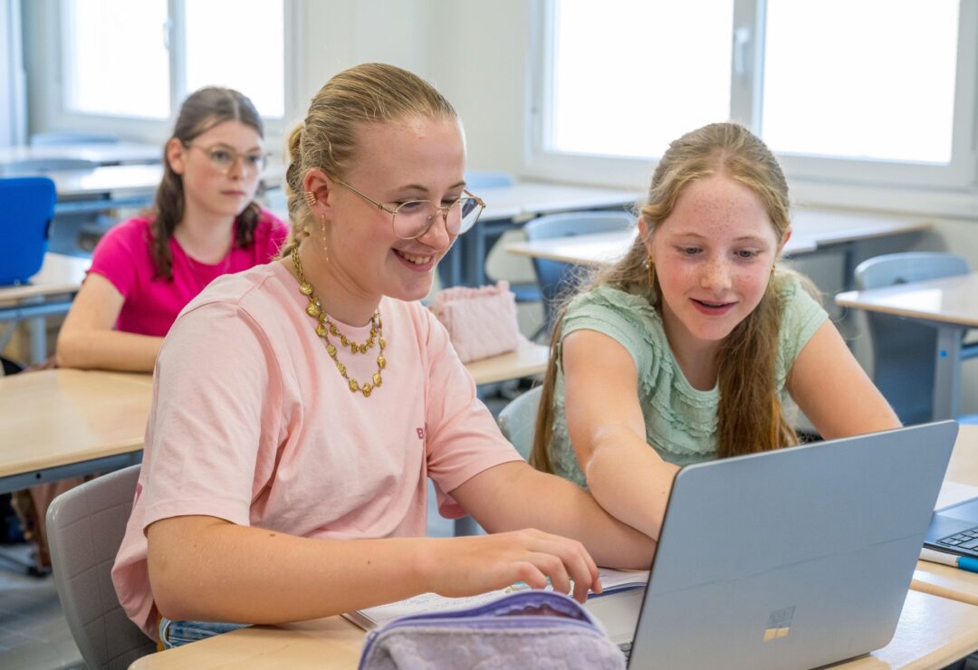Leerlingen in de les