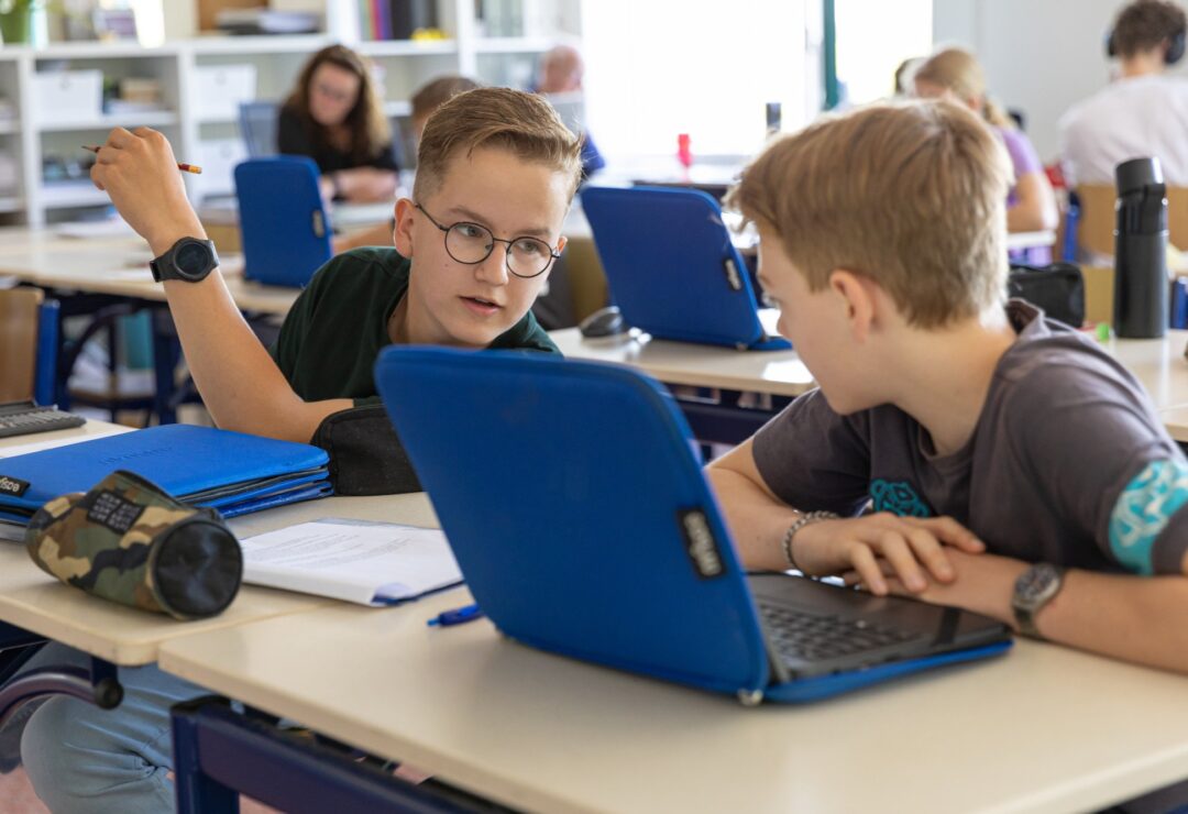 Leerlingen Zorgklas overleggen