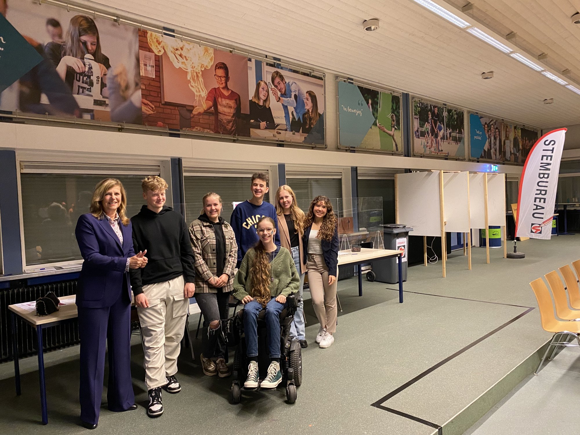 Burgemeester Margreet van Driel (Papendrecht) op bezoek - CSG De Lage Waard